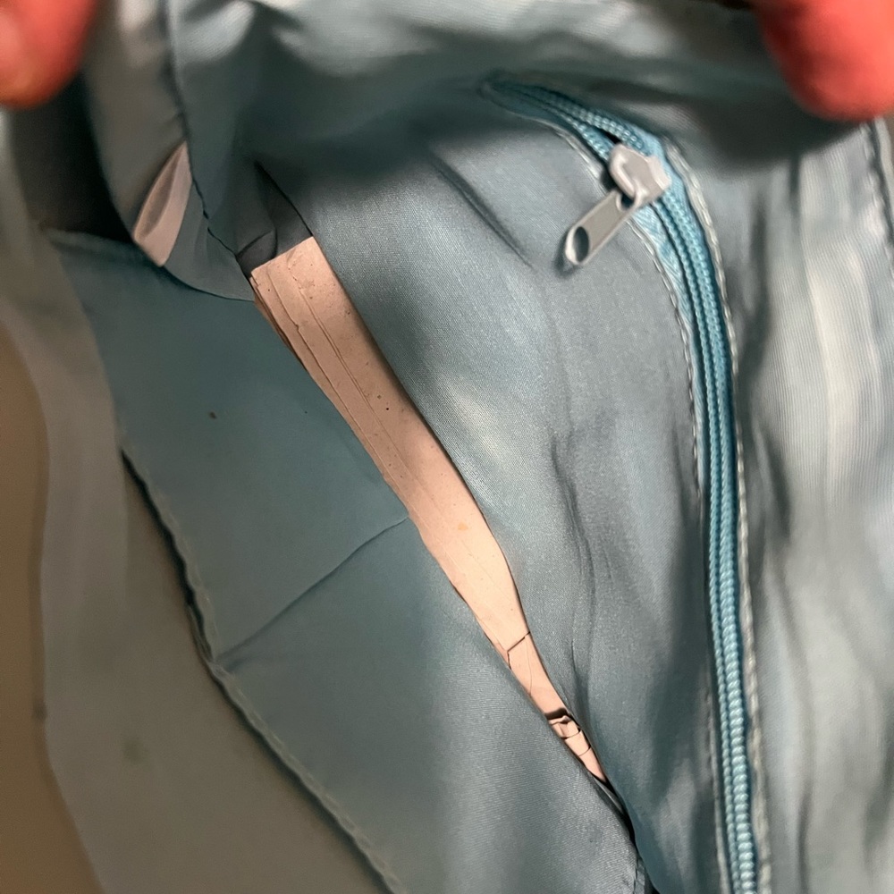 Purse - Picture 5 of 8